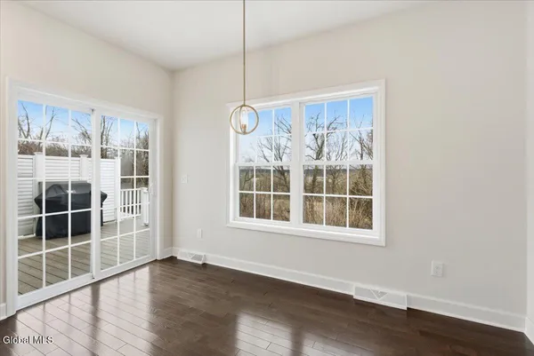 $360,000 | 86 Lona Lane, East Greenbush, NY 12144