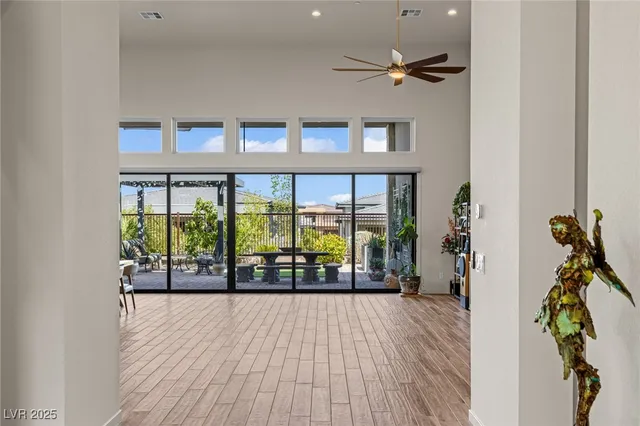 $6,900 | 5192 Rock Daisy Drive, Las Vegas, NV 89135