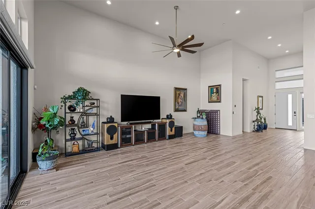 $6,900 | 5192 Rock Daisy Drive, Las Vegas, NV 89135