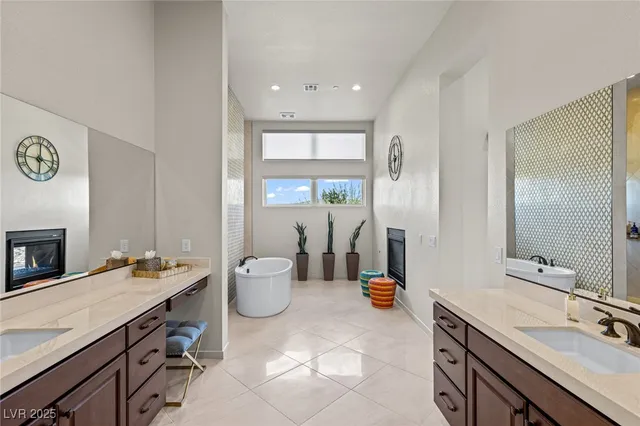 $6,900 | 5192 Rock Daisy Drive, Las Vegas, NV 89135