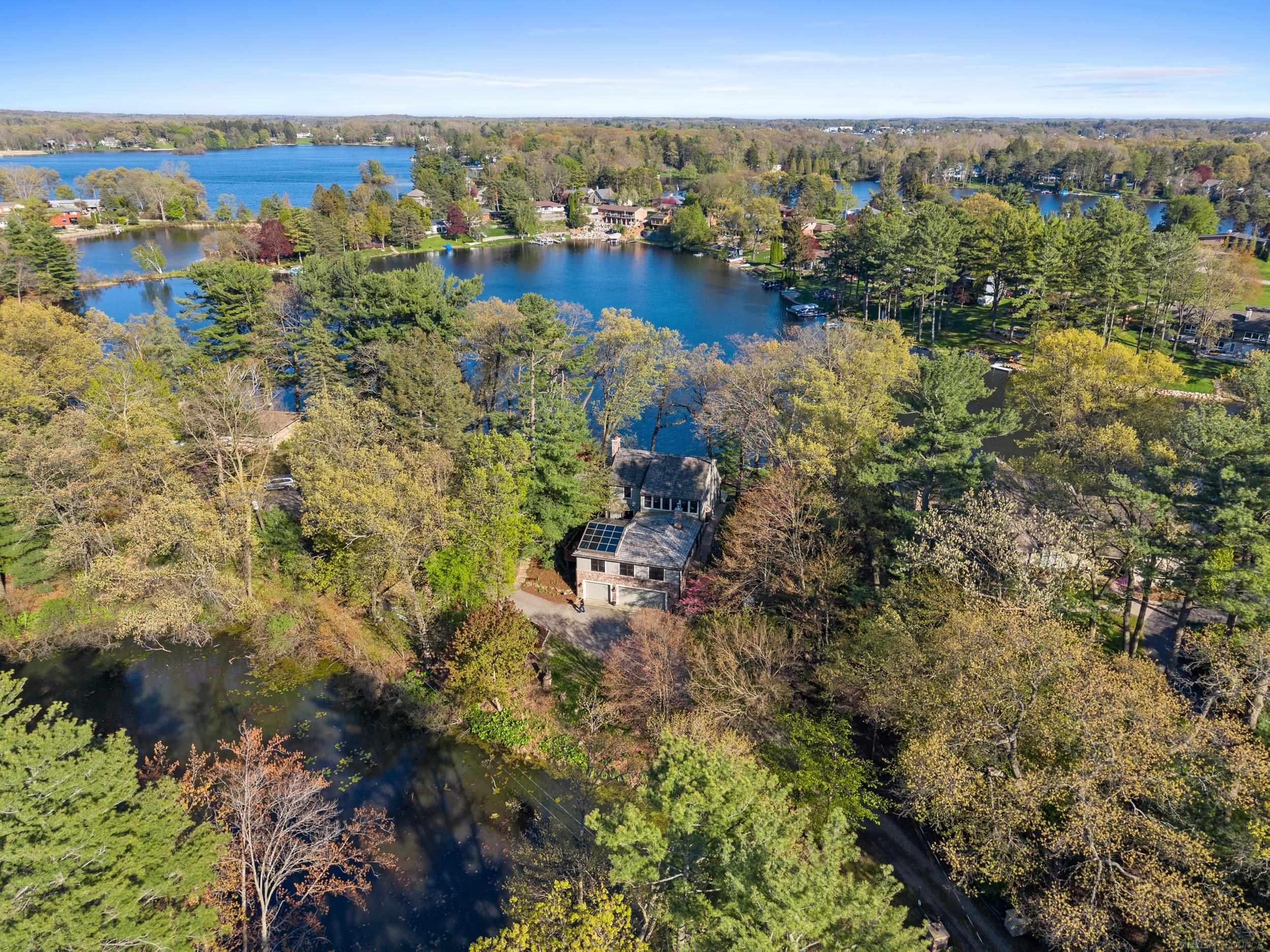 1071 Nakomis Road Lake Orion, MI 48362 - Photo 65 of 71