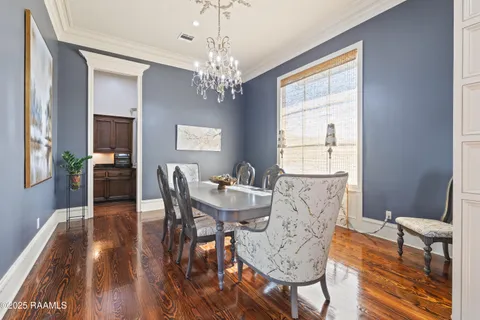 $1,100,000 | 100 Candlewood Drive, Lafayette, LA 70508