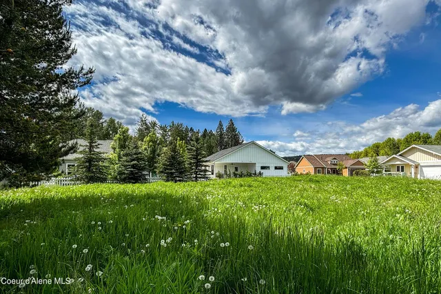 $225,000 | 409 Becker Lane, Dover, ID 83825