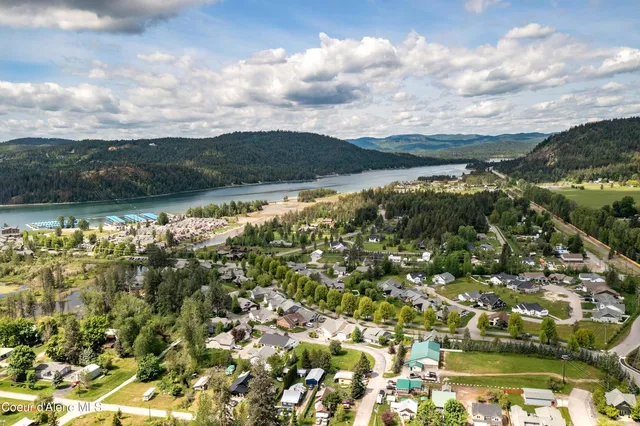 $225,000 | 409 Becker Lane, Dover, ID 83825