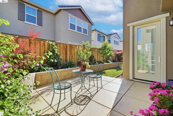 $750,000 | 168 East Calder Drive, Mountain House, CA 95391