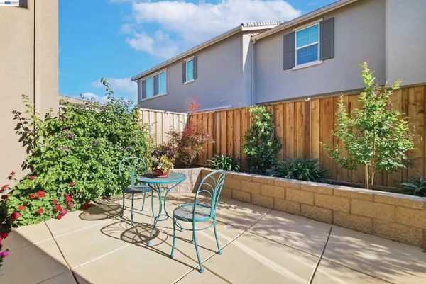 $750,000 | 168 East Calder Drive, Mountain House, CA 95391