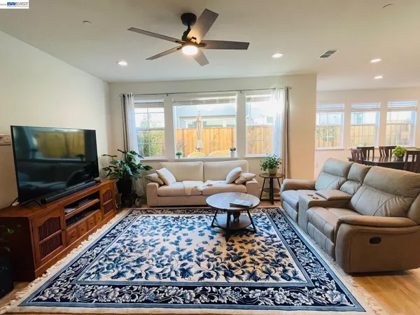 $775,000 | 168 East Calder Drive, Mountain House, CA 95391