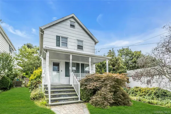 $595,000 | 46 Irving Place, Oyster Bay, NY 11771