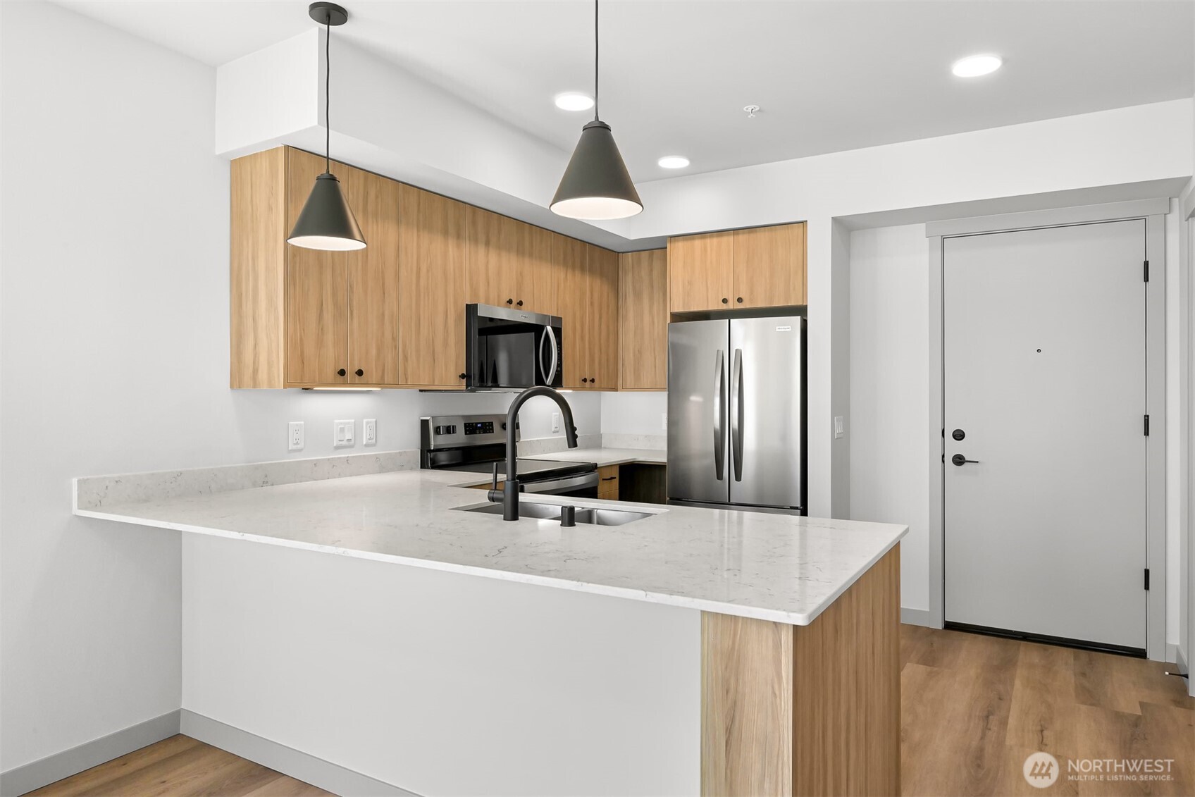 820 North State Street, Unit 520 Bellingham, WA 98225 - Photo 4 of 25