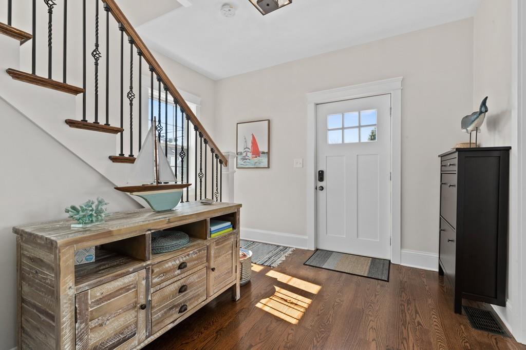 146 Kingsley Road Hull, MA 02045 - Photo 8 of 32