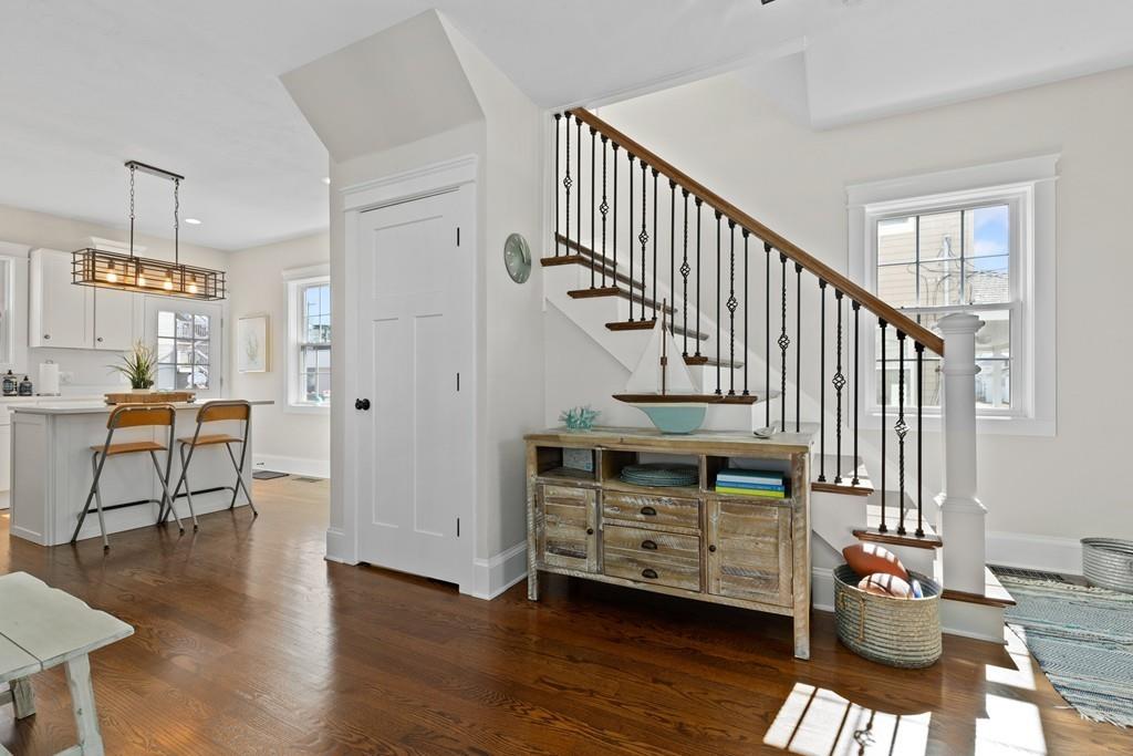 146 Kingsley Road Hull, MA 02045 - Photo 10 of 32