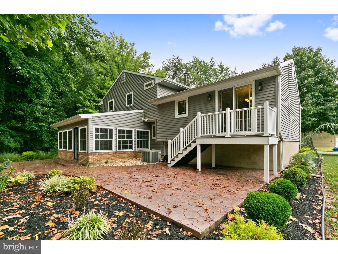 7 Maple Road Burlington Township, NJ 08016 - Photo 24 of 25 Exterior Back