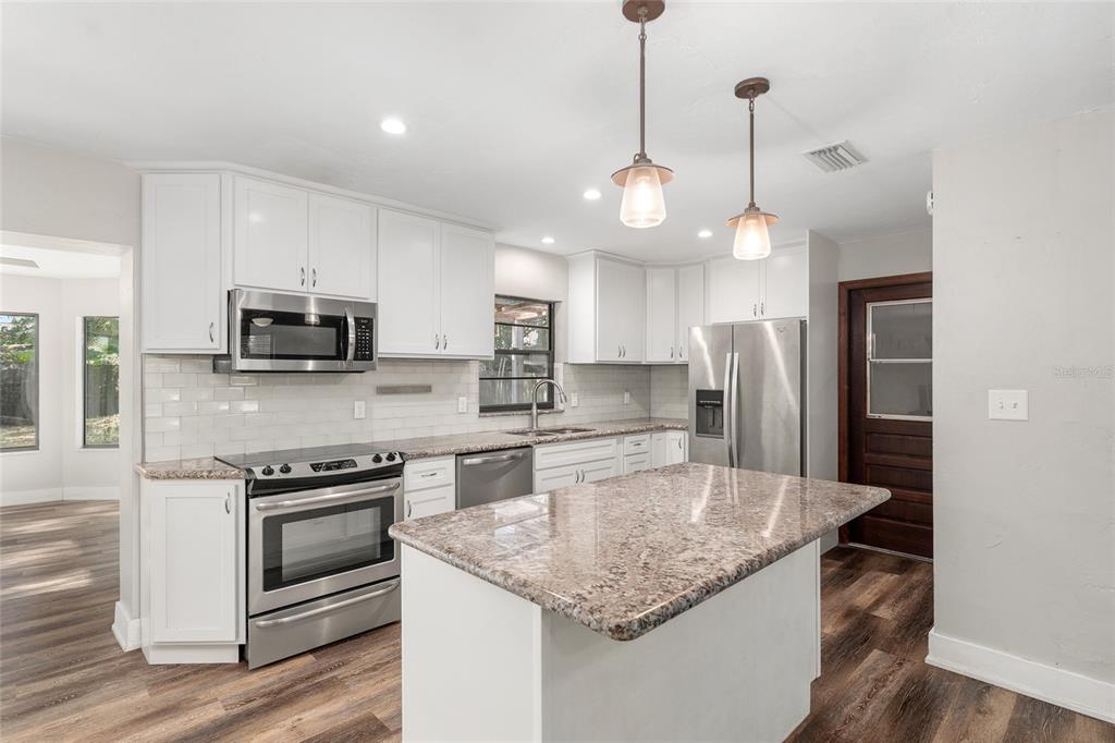 7923 Southwest 55 Place Gainesville, FL 32608 - Photo 13 of 60