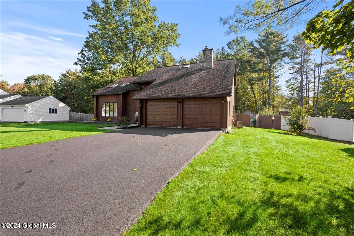 28 Marigold Drive Queensbury, NY 12804 - Photo 30 of 31 34-IMG_3316