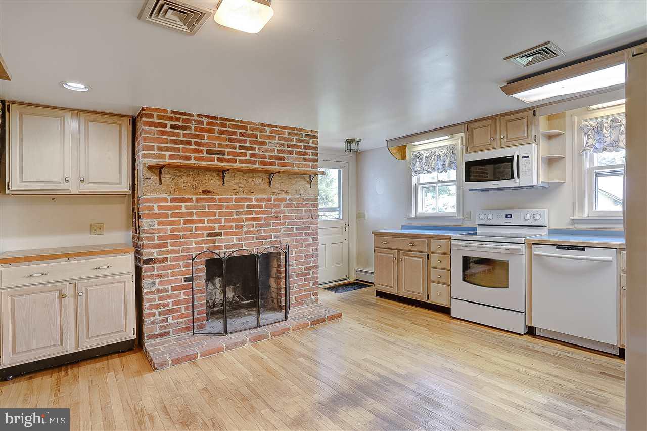 1804 Walnut Bottom Road Newville, PA 17241 - Photo 7 of 25 Gallery Image 7