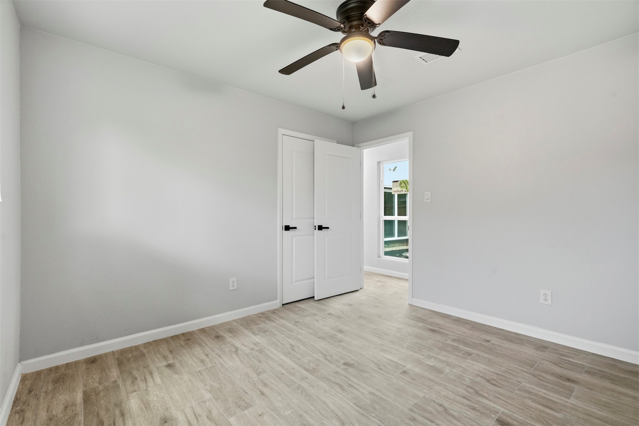 5603 Circlegate Drive Spring, TX 77373 - Photo 19 of 22 Gallery Image 19