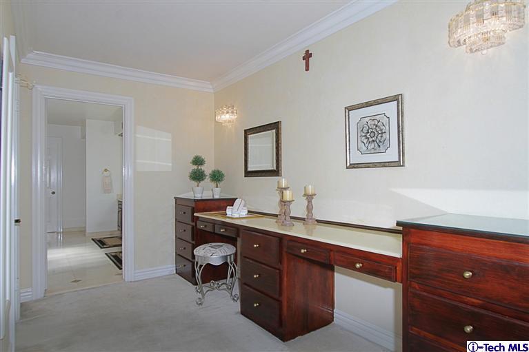 1118 Edinburgh Road San Dimas, CA 91773 - Photo 27 of 37 Additional Photo