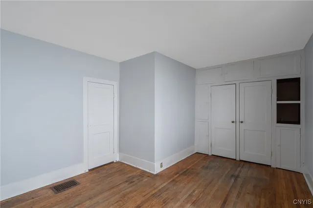 $1,500 | 148 West Cayuga Street, Oswego, NY 13126