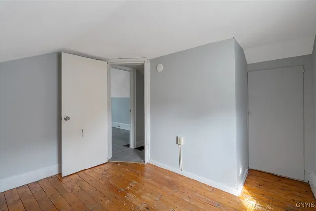 $1,500 | 148 West Cayuga Street, Oswego, NY 13126