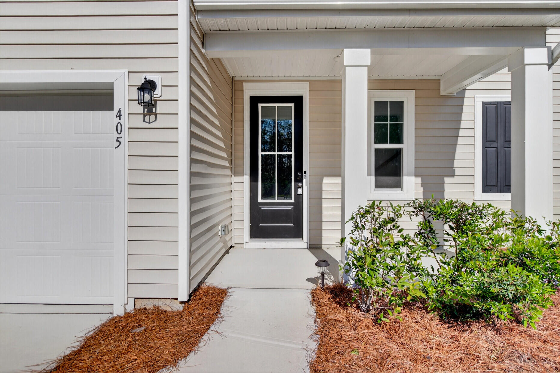 405 Canal Crossing Way Huger, SC 29450 - Photo 3 of 53