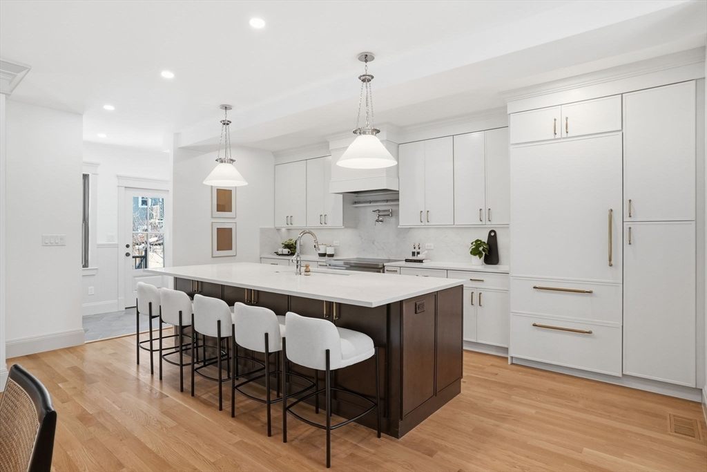 180 Larch Road Cambridge, MA 02138 - Photo 6 of 35 Gallery Image 6