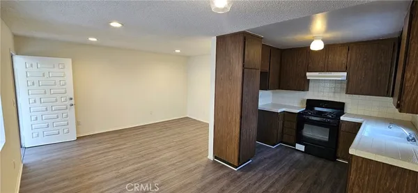 $2,600 | 614 South Lake Street, Unit C, Burbank, CA 91502