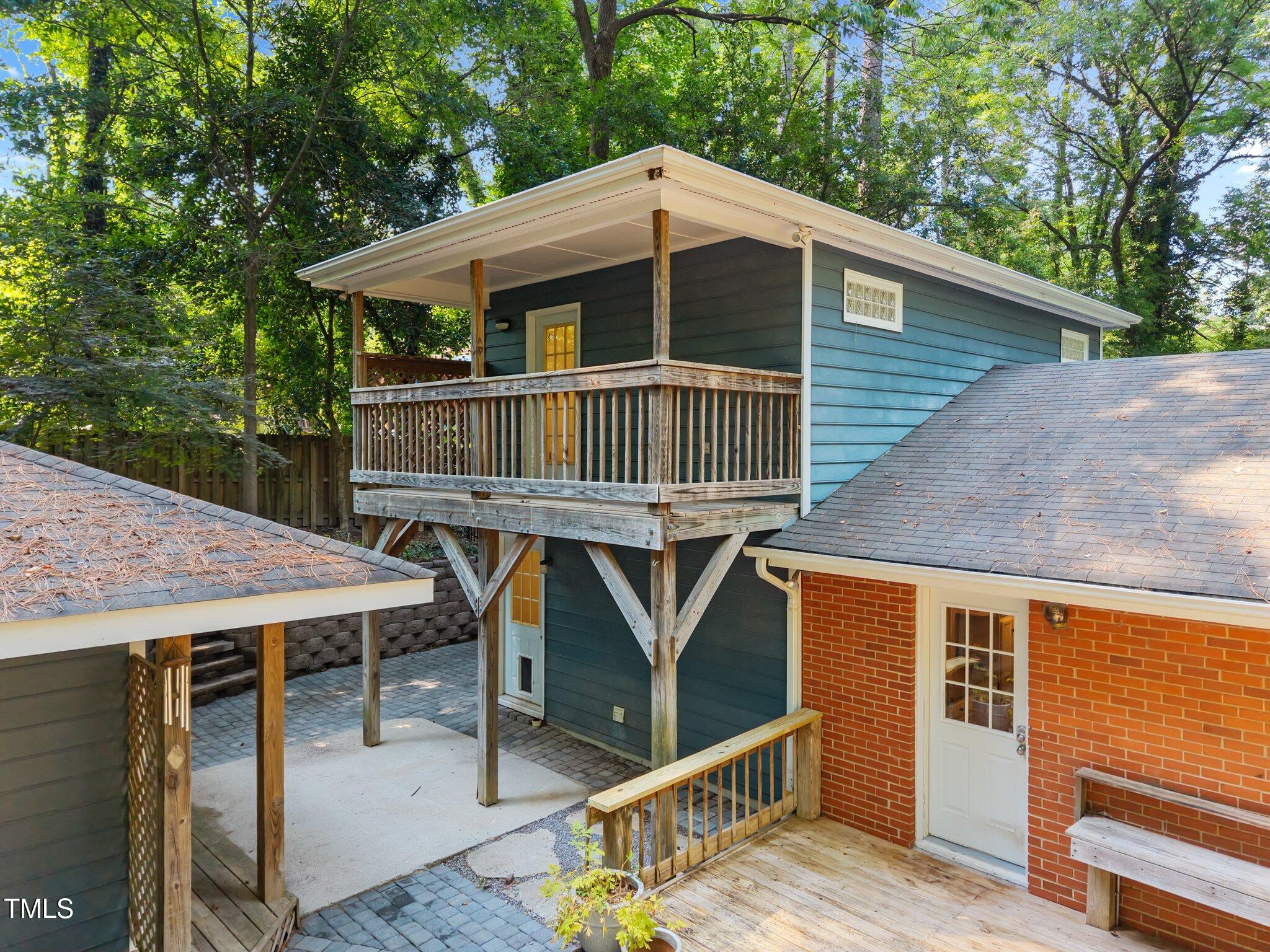 5257 Vann Street Raleigh, NC 27606 - Photo 21 of 28 Primary Balcony