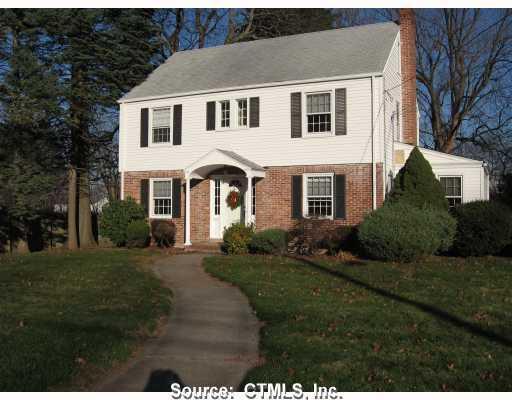 22 Smallwood Road West Hartford, CT 06107 - Photo 1 of 1 Gallery Image 1