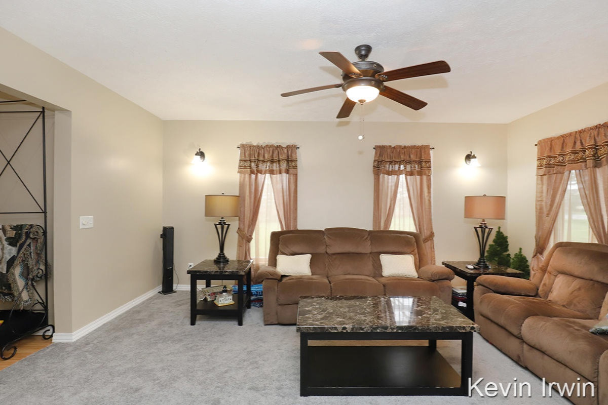 10950 West Stanton Road Trufant, MI 49347 - Photo 5 of 28 IMG_8896