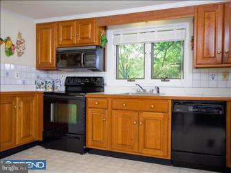 500 Weadley Road Wayne, PA 19087 - Photo 4 of 6