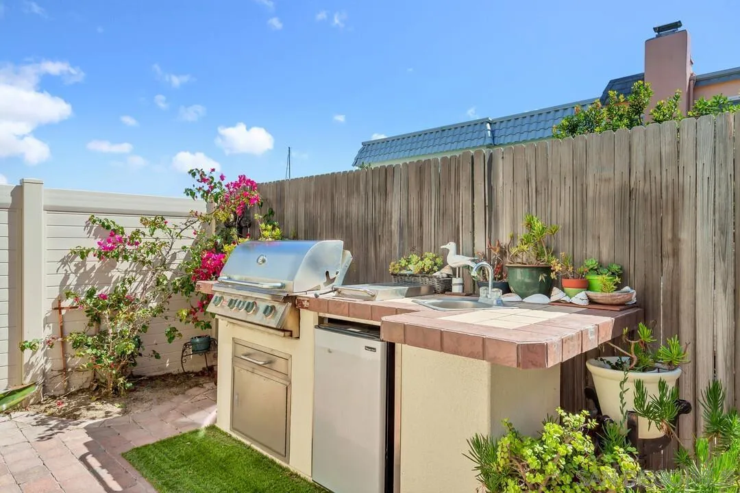 4 GingerTree Lane Coronado, CA 92118 - Photo 29 of 47