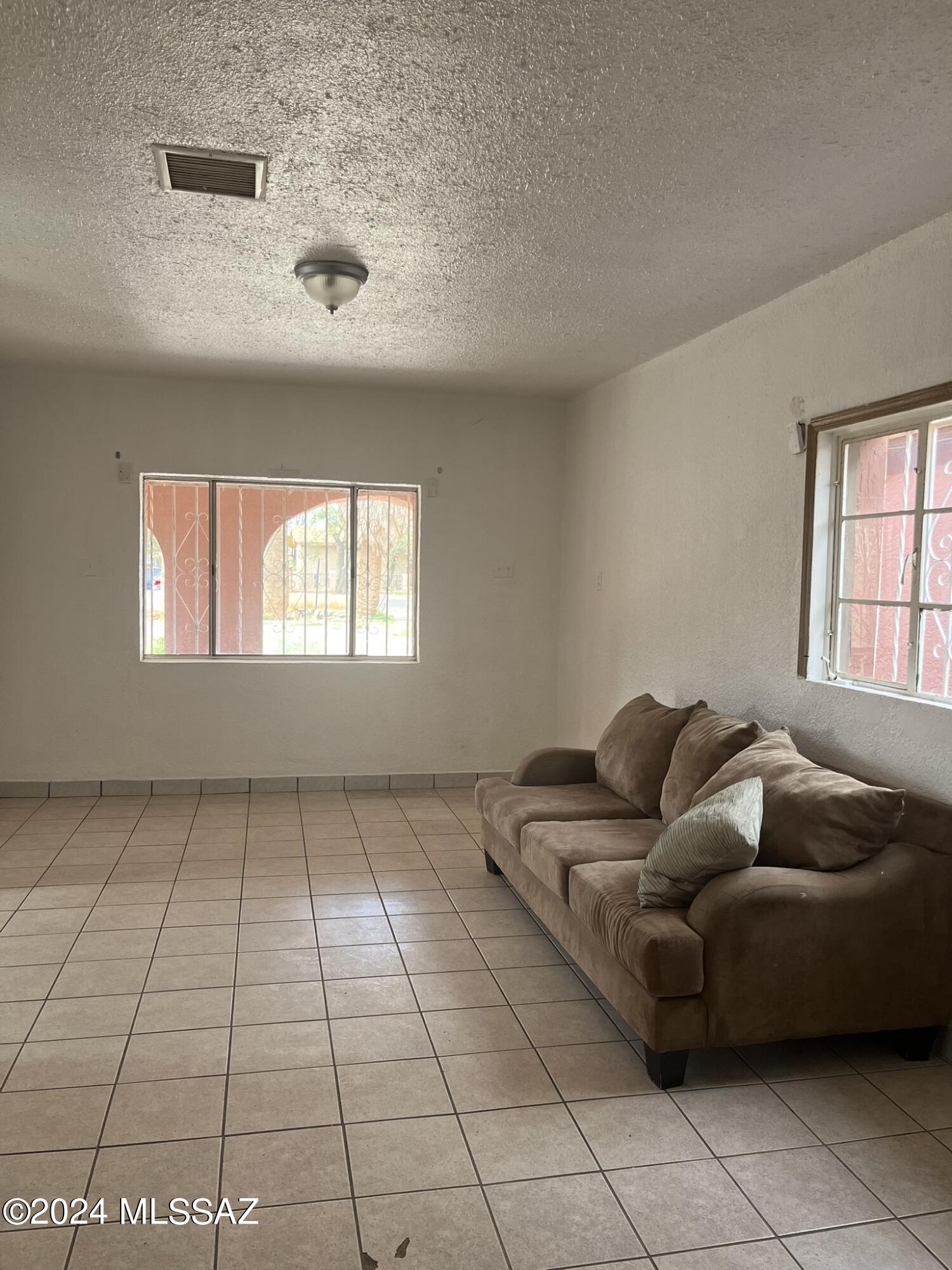 1007 4th Street Douglas, AZ 85607 - Photo 14 of 37 Gallery Image 14