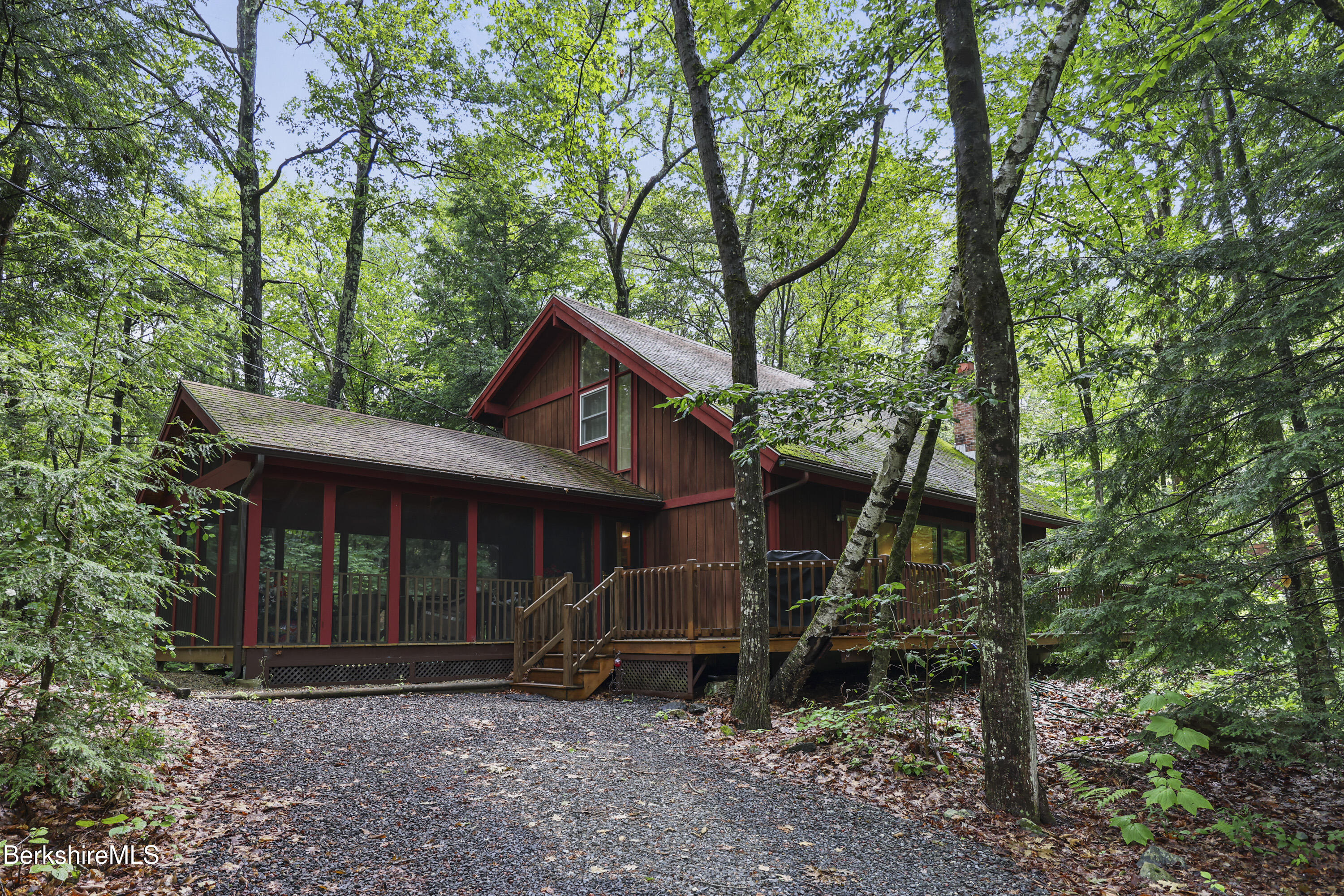 545 Leisure Lee Road