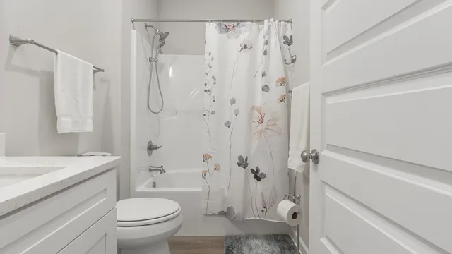 $335,000 | 9 Laurel Oaks Drive, Freeport, FL 32439