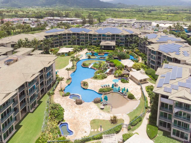 a picture of city view with lake view