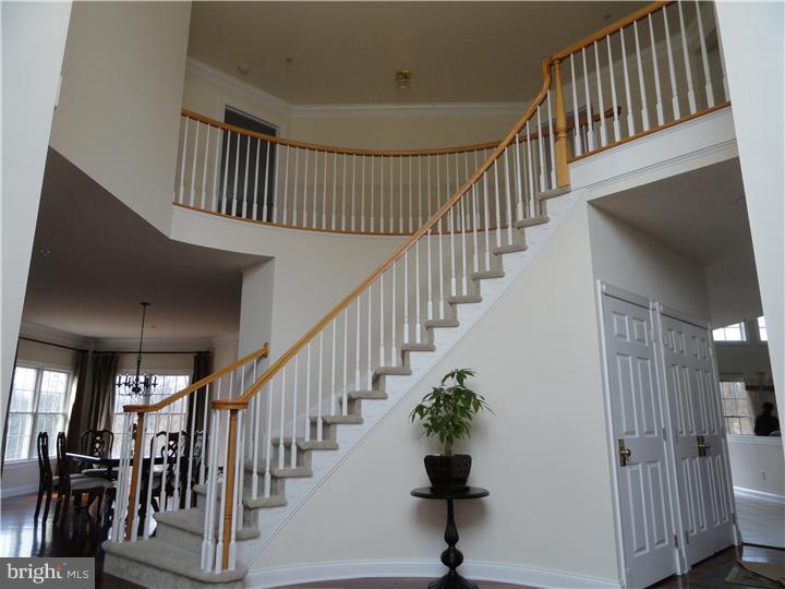 216 Green Valley Road Exton, PA 19341 - Photo 9 of 25 Foyer