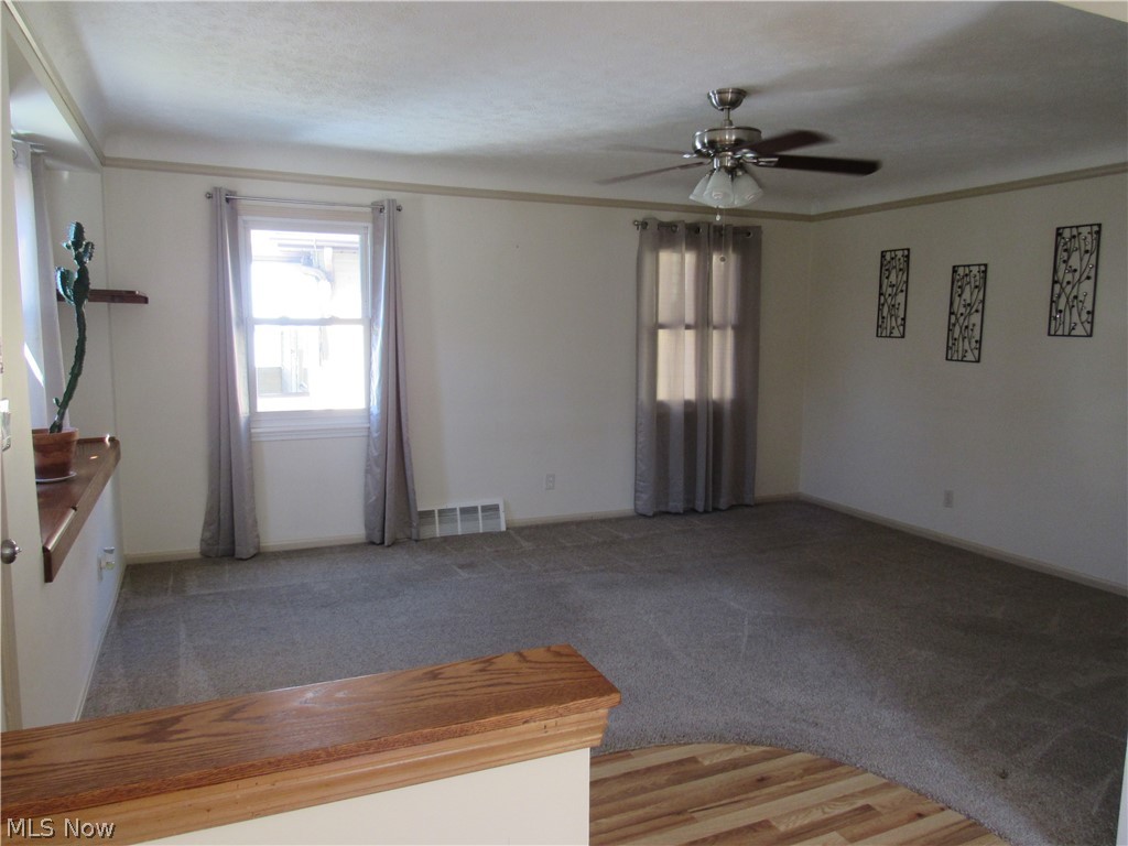 3247 Berea Road Cleveland, OH 44111 - Photo 2 of 35 Gallery Image 2