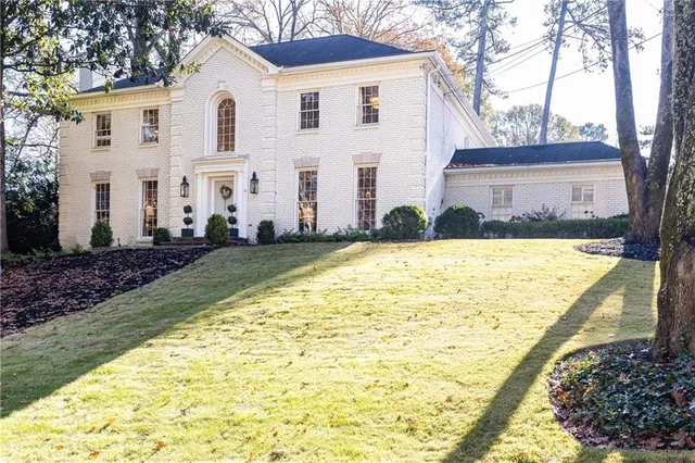 $1,875,000 | 900 Hawick Drive Northwest, Atlanta, GA 30327