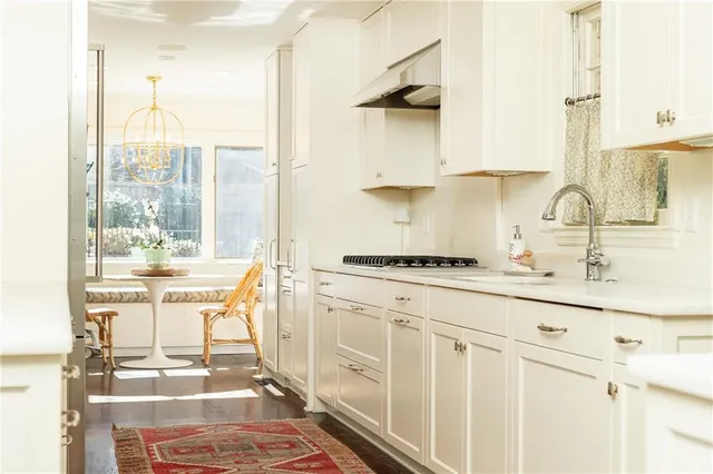 $1,875,000 | 900 Hawick Drive Northwest, Atlanta, GA 30327