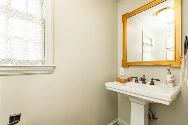 $1,875,000 | 900 Hawick Drive Northwest, Atlanta, GA 30327