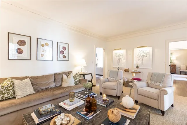 $1,875,000 | 900 Hawick Drive Northwest, Atlanta, GA 30327