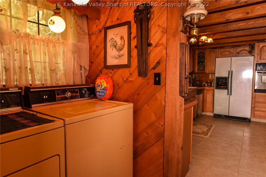 3350 Poca River Road South Poca, WV 25159 - Photo 10 of 30 Gallery Image 10
