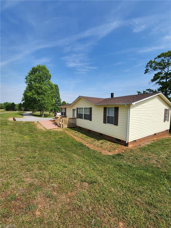350 Old Offen Po Road Traphill, NC 28685 - Photo 2 of 44 Gallery Image 2