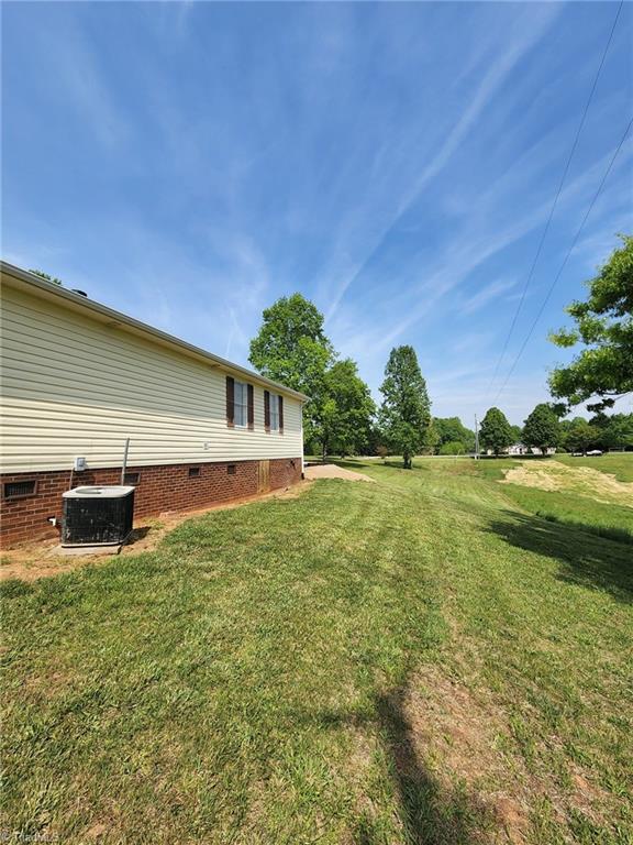350 Old Offen Po Road Traphill, NC 28685 - Photo 6 of 44 Gallery Image 6