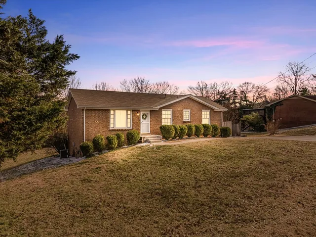 $415,000 | 336 Cedarmont Drive, Nashville, TN 37211