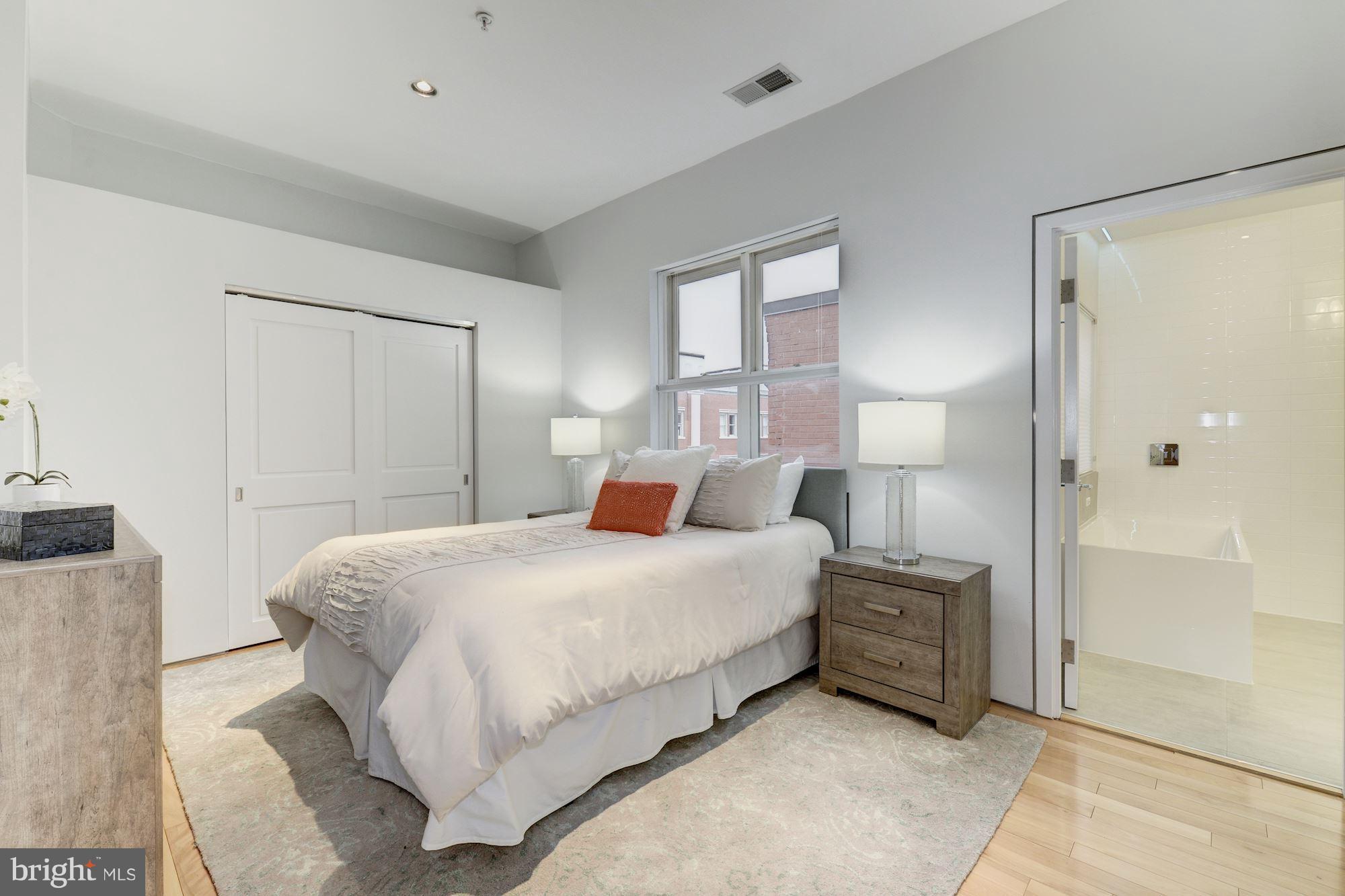 1213 N Street Northwest, Unit E Washington, DC 20005 - Photo 18 of 29 Bedroom (Master)