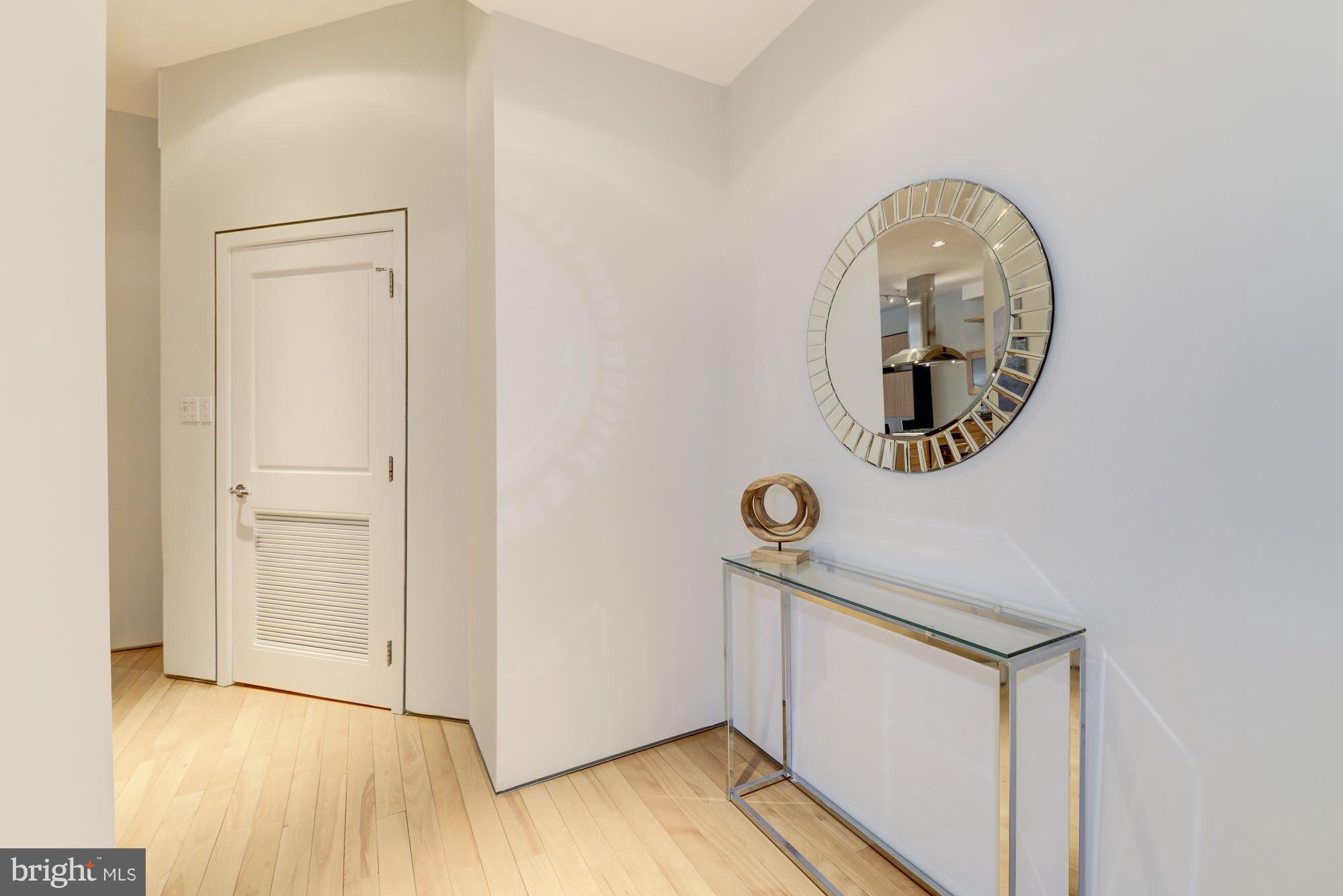 1213 N Street Northwest, Unit E Washington, DC 20005 - Photo 2 of 29 Interior (General)