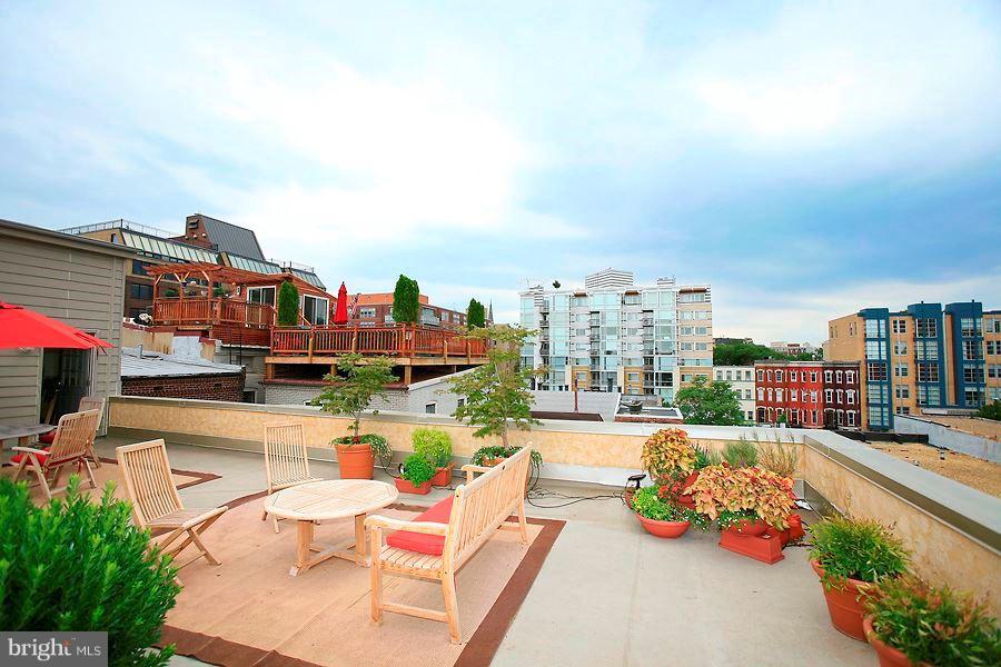 1213 N Street Northwest, Unit E Washington, DC 20005 - Photo 24 of 29 Community
