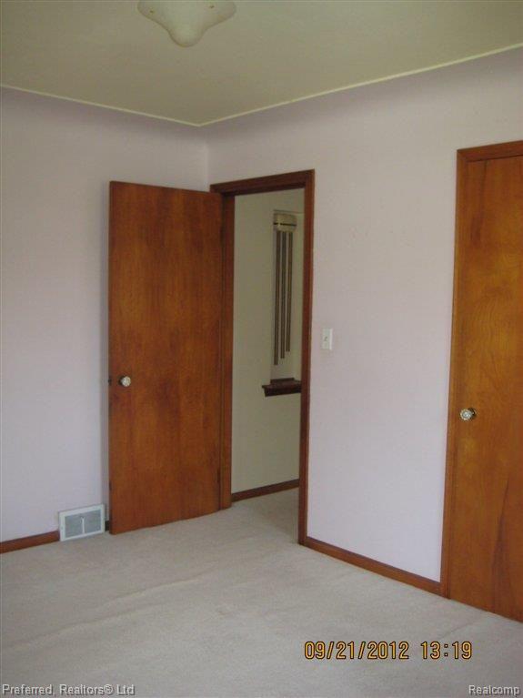 40701 Alden Road Belleville, MI 48111 - Photo 13 of 19 bed 3