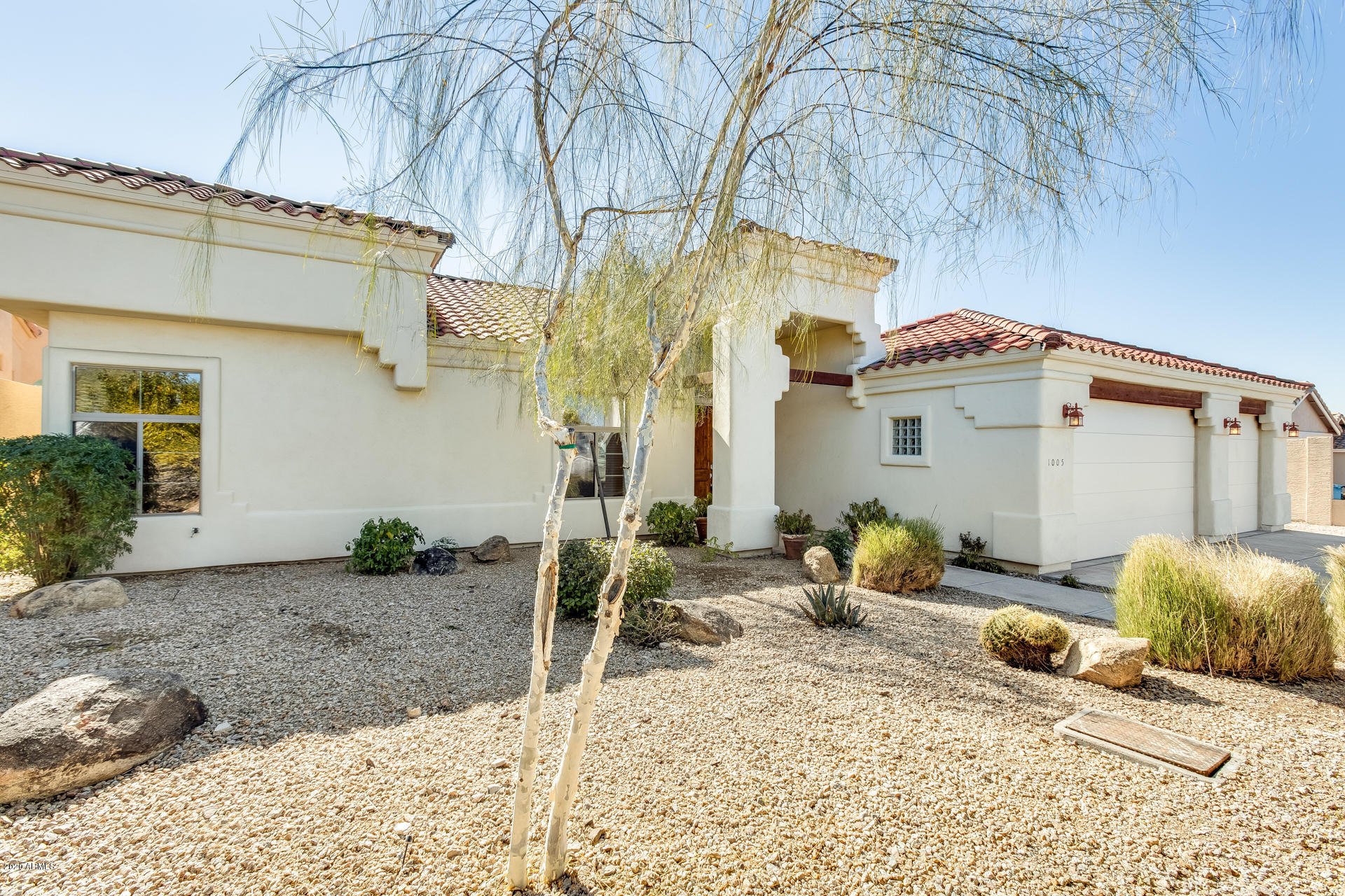 1005 East Hearn Road Phoenix, AZ 85022 - Photo 6 of 33